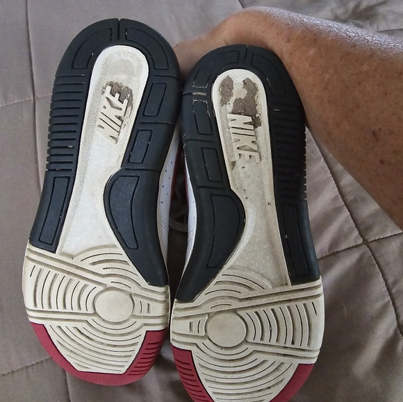 Vintage Nike Court Force Hightops - Picture 5 of 7